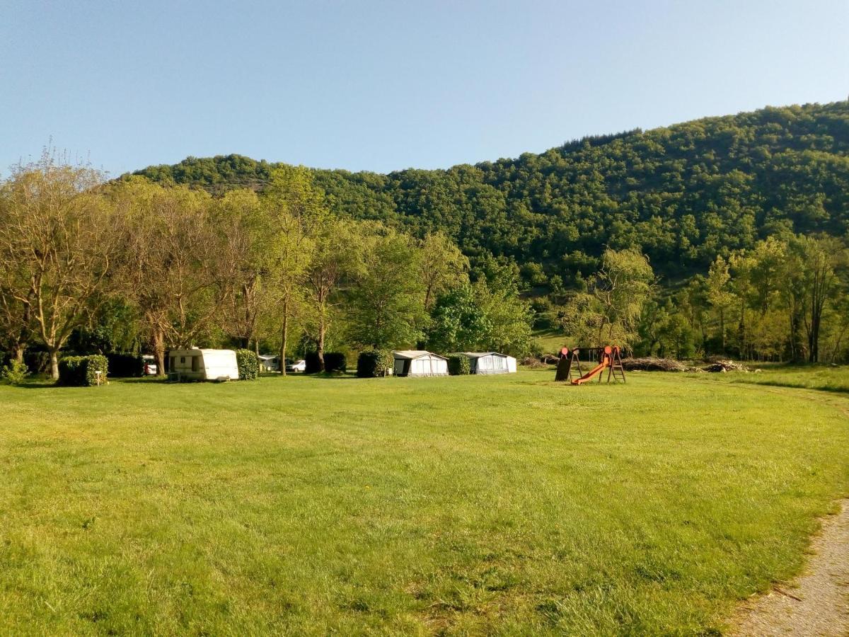 Nant Camping Le Vialaret מראה חיצוני תמונה